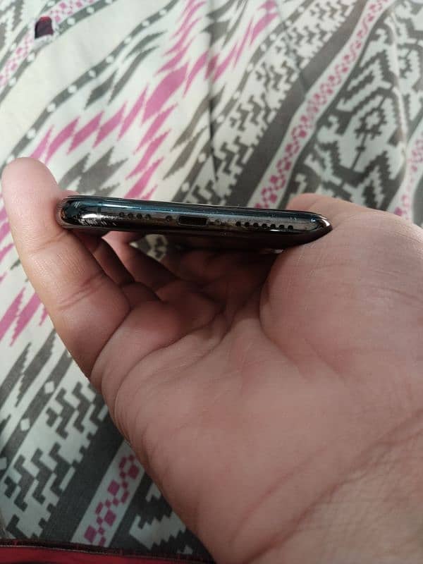 Iphone 11 pro Max 64 gb Factory Unlock 3