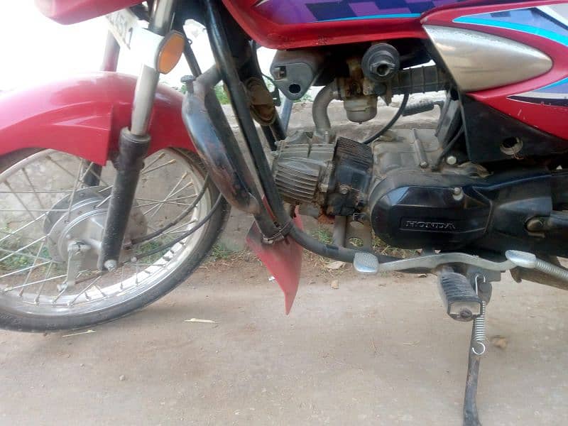 Honda Prider for sale Cal o32o 7Four 5Two375 4