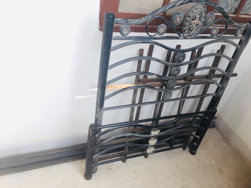 iron single bed 4