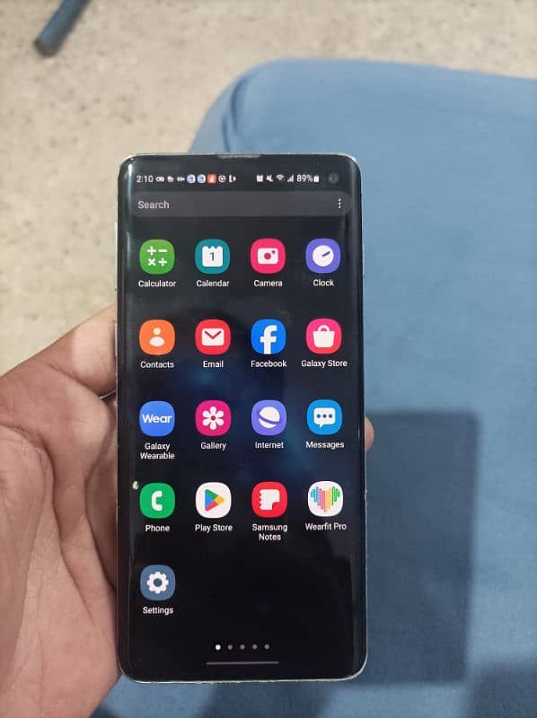 Samsung S10 non pta with small dot 7