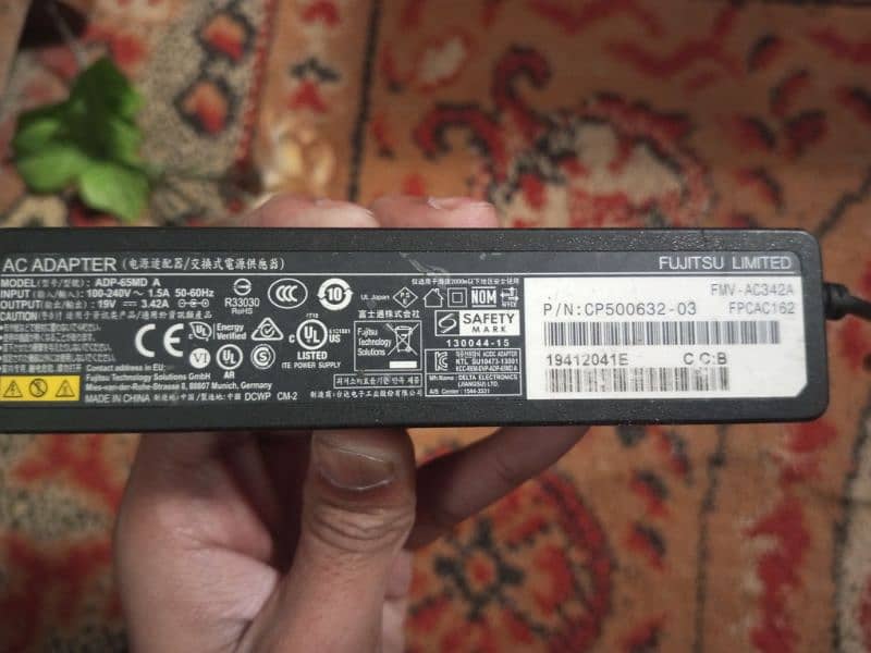 laptop charger bilkul new he contact 033514357774 0