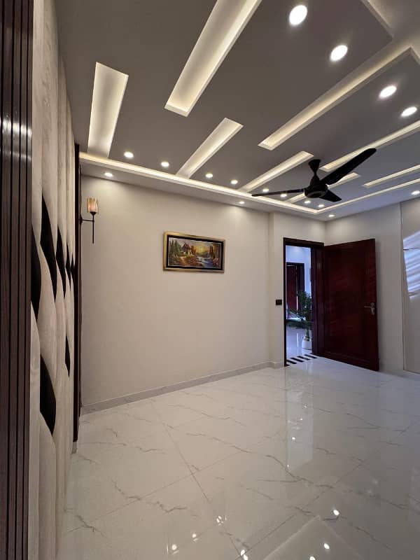 5 Marla luxury house available for Sale 5