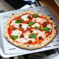 Pizza Chef (neapolitan pizza-wood fire pizza oven)