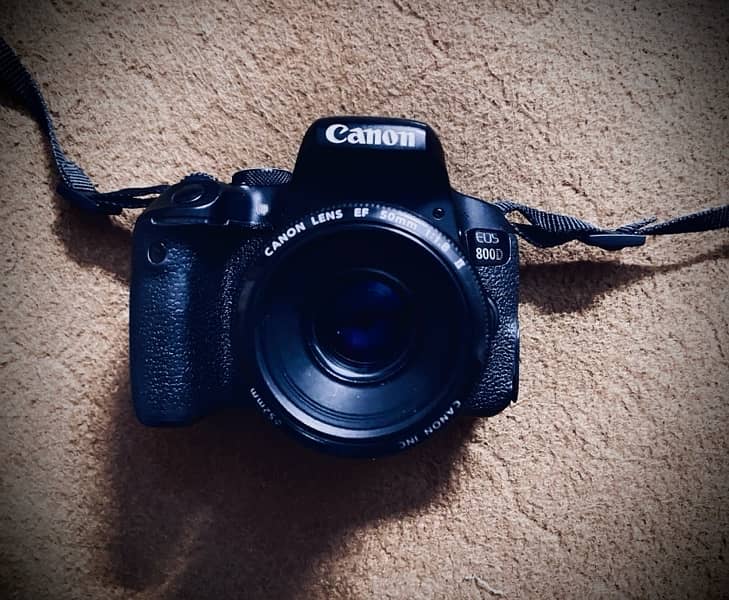 Camera DSLR Canon 800D With Two Lens 1