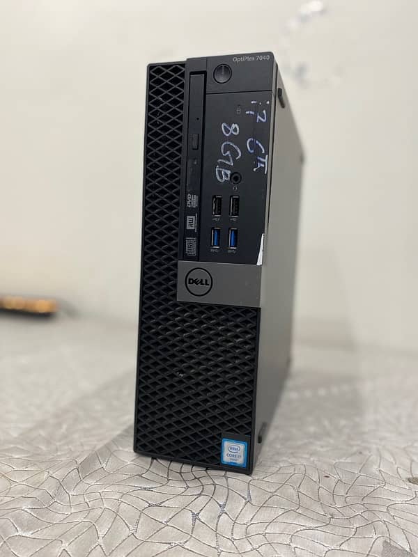 Dell Optiplex 7040 SFF 0