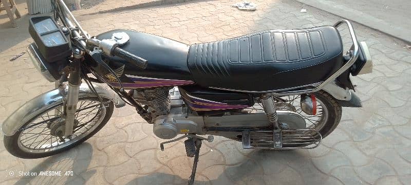 Honda 125 available at cheap price 0