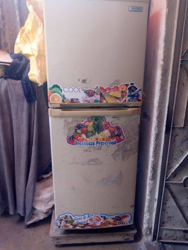 Orient fridge 2 door used but good condition 1