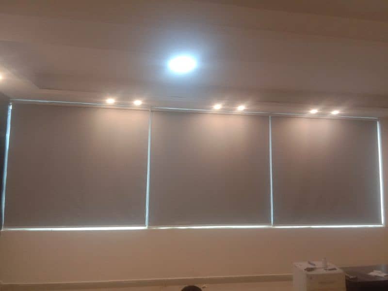 Roller blinds & repairing 8