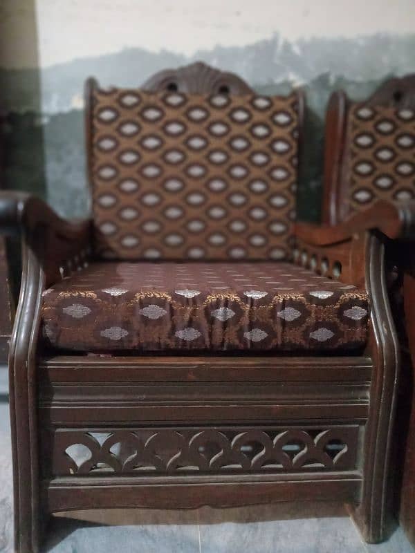 Wooden sofa set for sale 0