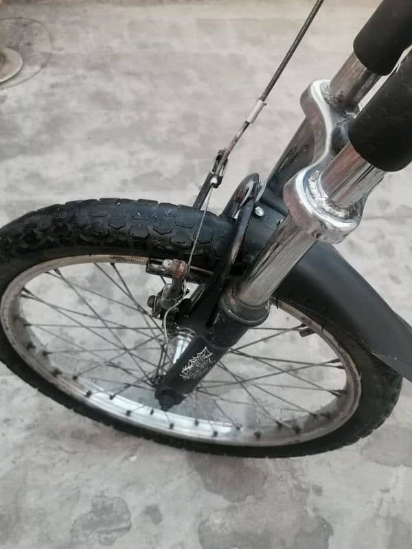 20" Bicycle in Good Condition 4