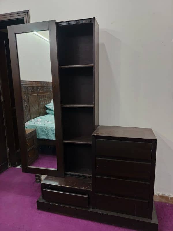 Wood dressing table with mirror 1