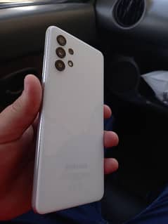 samsung a32 sel set in good condition