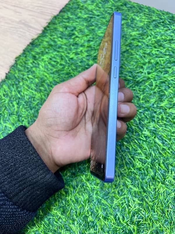 Oppo Reno 11F 5G 3