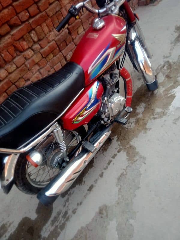 honda 125 new condition 4