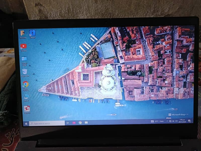 lenovo ka laptop VIP condition me 2