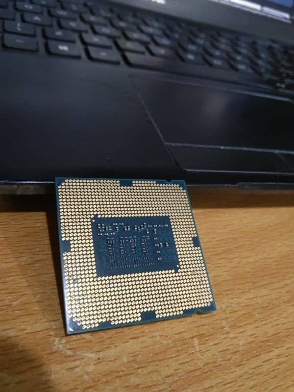 intel core i5 4590 with 3.30Ghz 3