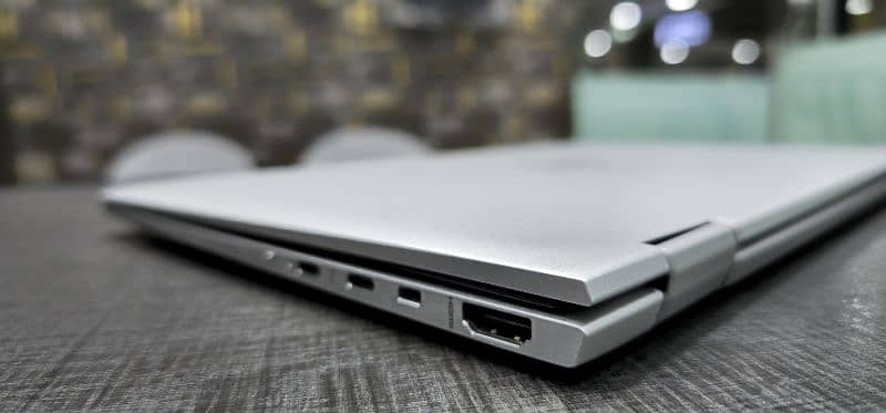 Hp Elitebook 1030 G3 Core i7 8th generation Touch x360 4