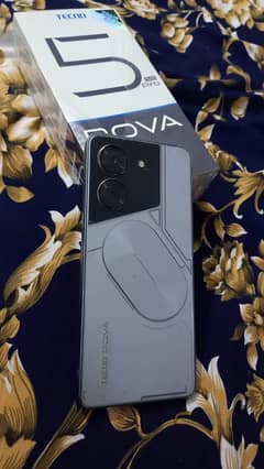 Tecno Pova 5 pro 5g For sale 8/256.4 months warranty available.