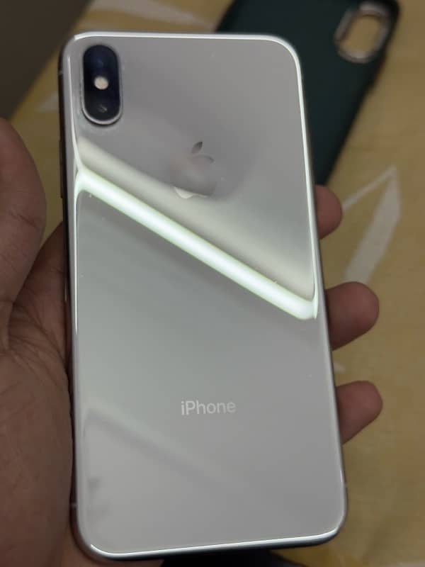 IPhone X  (with box) 1