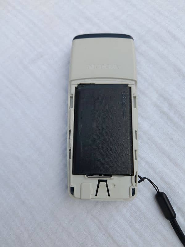 NOKIA 1112, ANTIQUE MODEL 18