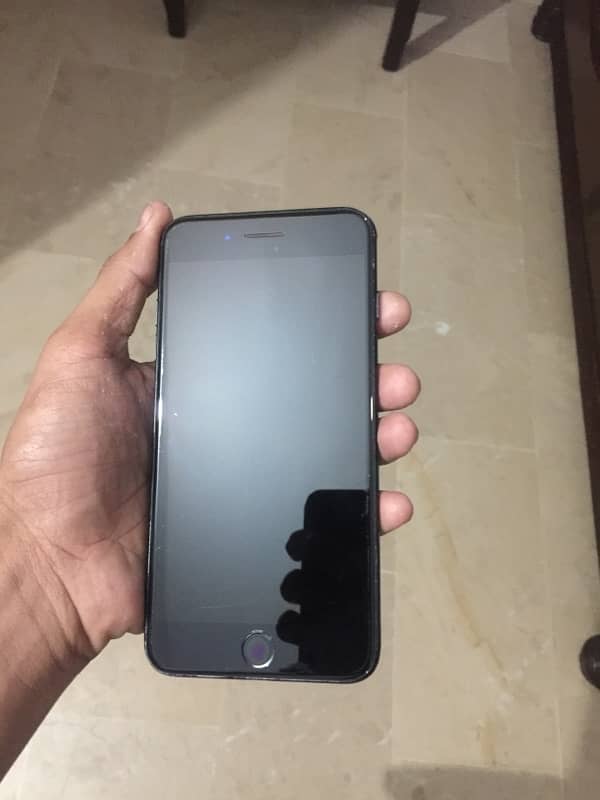 IPHONE 7PLUS 32GB WITH BOX PTA APPROVED 2