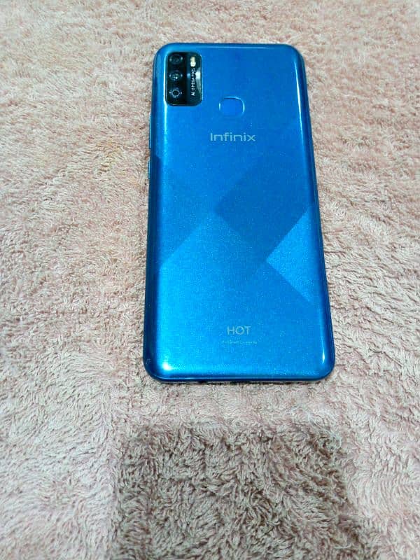 (infinix hot 9 play)(3 gb/ 64 gb) 1