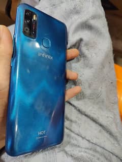 Infinix Hot 9 play 10/9