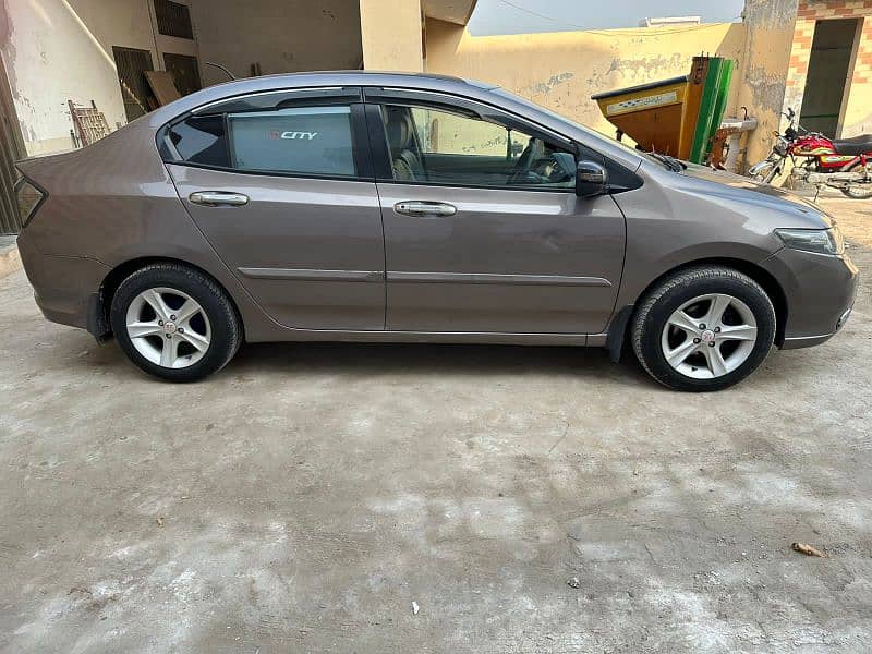 Honda City Aspire 2015 3