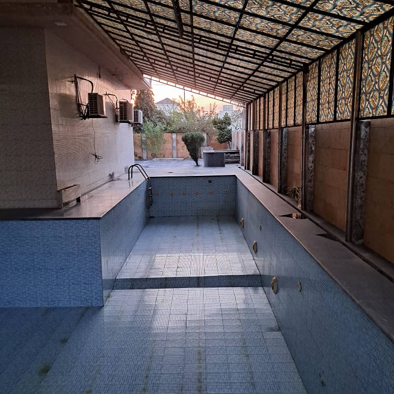 2 Kanal Banglow For Sale In Valencia Town Lahore 7