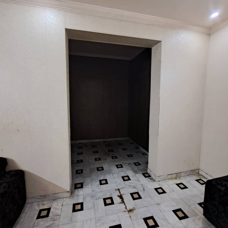 2 Kanal Banglow For Sale In Valencia Town Lahore 19