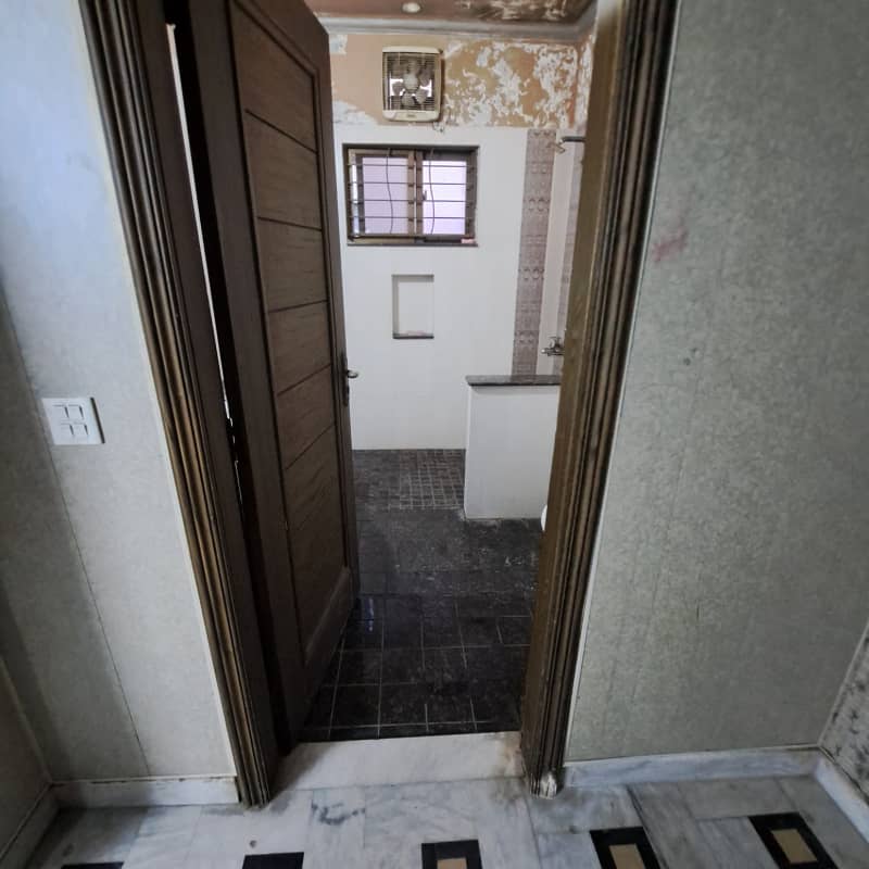 2 Kanal Banglow For Sale In Valencia Town Lahore 22