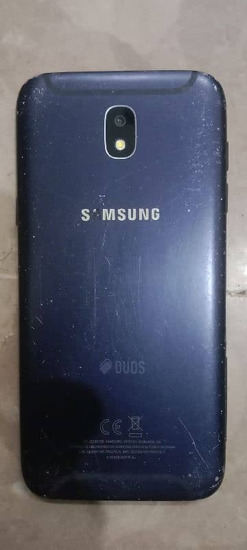 SAMSUNG GALAXY J5 PRO 0