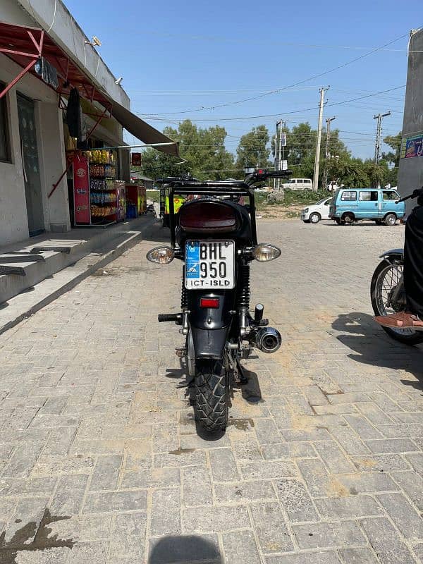 Suzuki GS 150 Islmabad Number 1