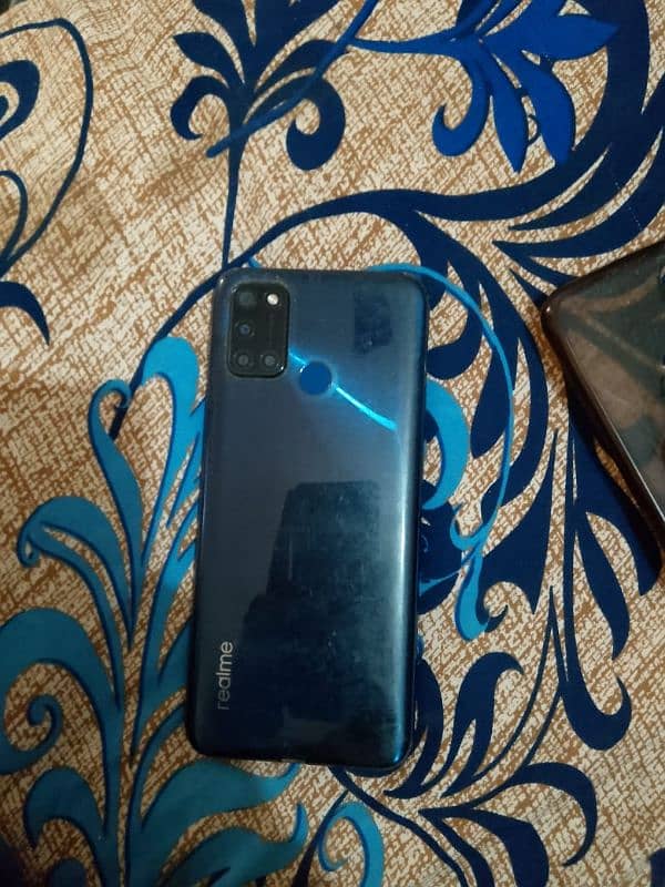 Realme C17 0