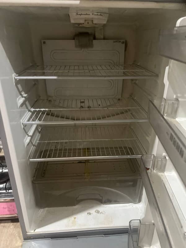 Dawlance Refrigerator 1