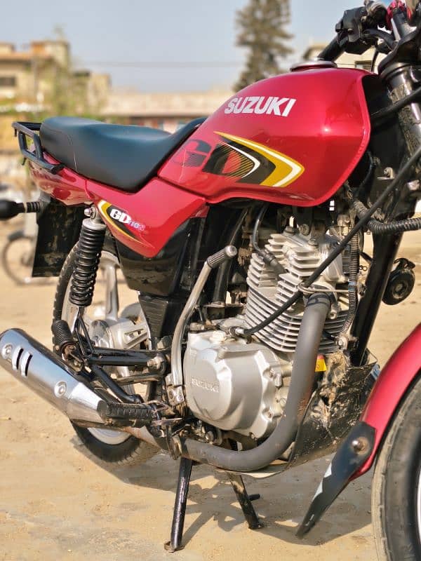 Suzuki 110 2022 4