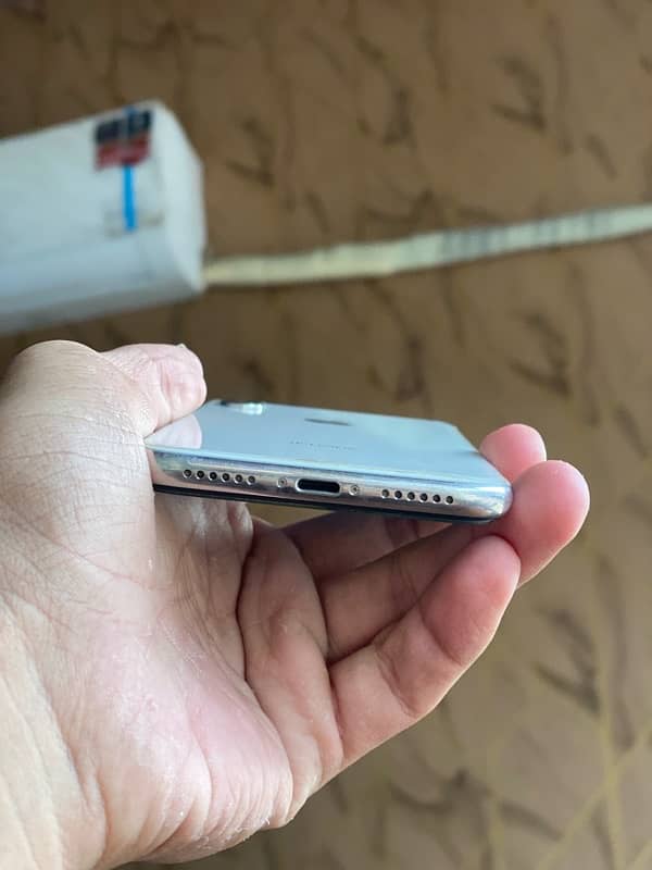 iPhone X 256 GB Factory Unlock 2