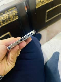 oppo Reno. 12.5g. . . . 12gp 512gp