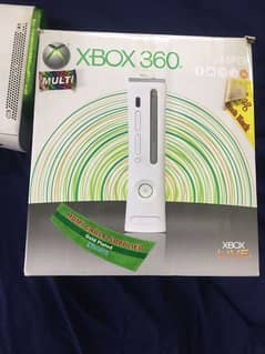 Xbox 360 fat with 2 controllers