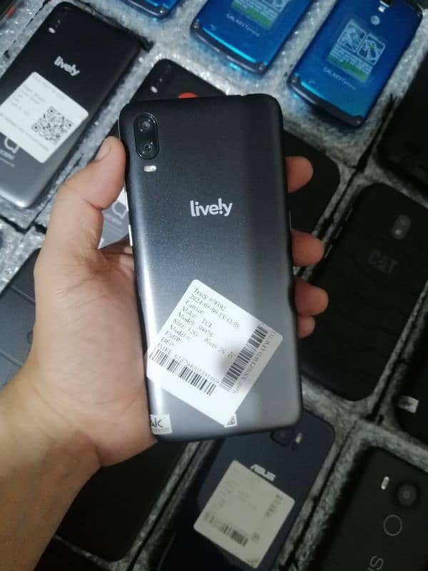 Lively Smart 3 (3/32Gb Android 11 PTA Approved) 2