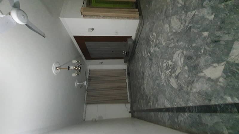 6. Marla Lower Portion 1. bed Small Family Separate Entrance For Rent Hot Location of Fazlia Colony Shah jamal 3