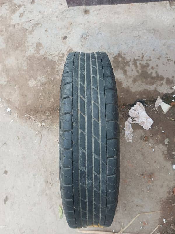 Rikshaw tyre for sale 2 tyres 1