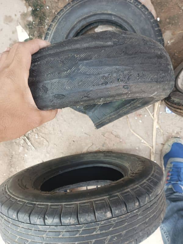 Rikshaw tyre for sale 2 tyres 4