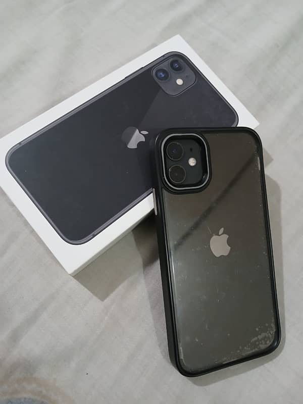 IPhone 11 64gb JV with box. 1