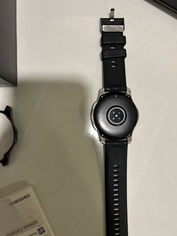 Samsung galaxy watch s3 2