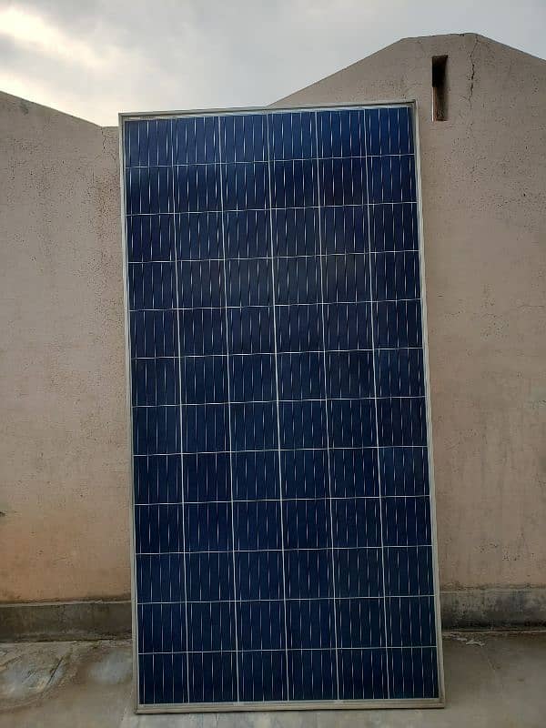 luxen solar panels 330w and tesla hybrid inverter 4