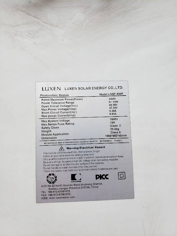 luxen solar panels 330w and tesla hybrid inverter 7