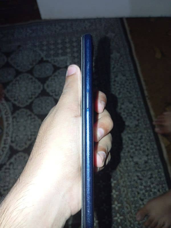 Realme C2 2/32 condition 9/10 4