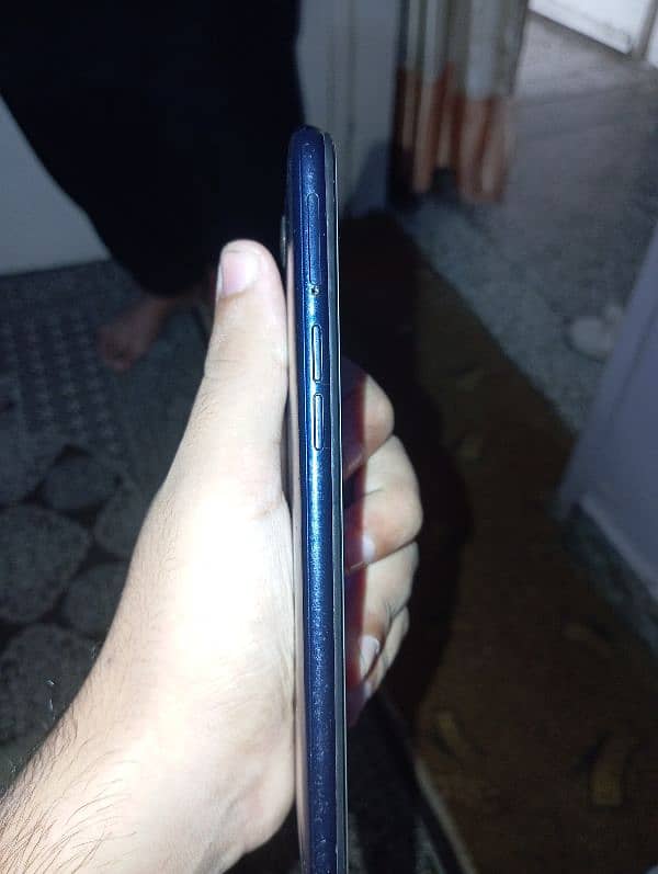 Realme C2 2/32 condition 9/10 5