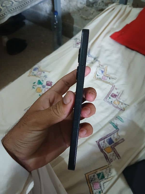 Redmi Note 13 Pro . Condition 10/10 black Color 1